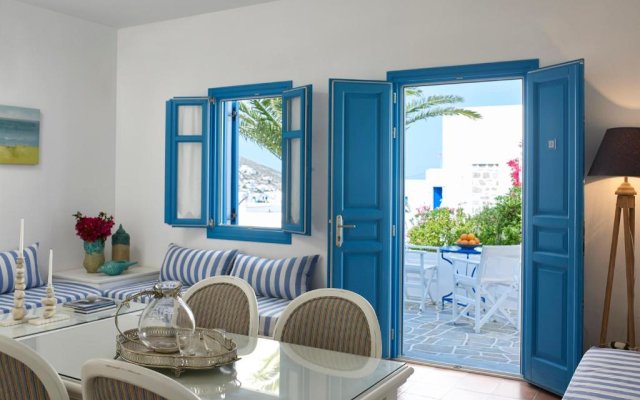 Folegandros Apartments