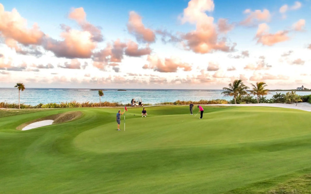 The Abaco Club on Winding Bay