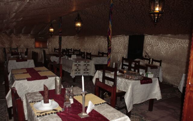 Family desert camp