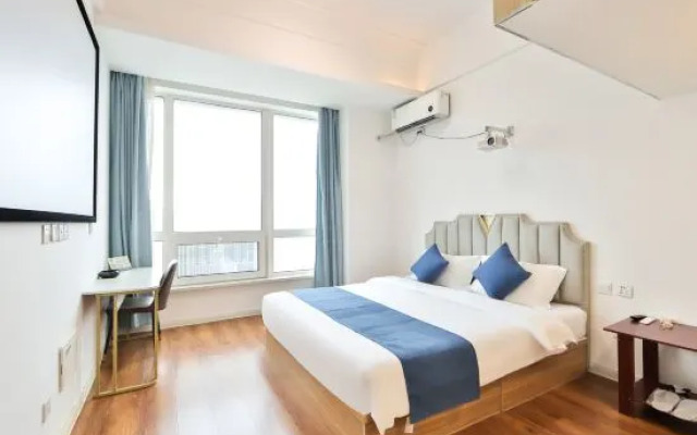 Geeky Apartments