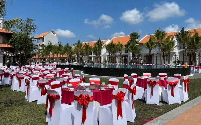 Ha Tien Xua Hotel & Resort