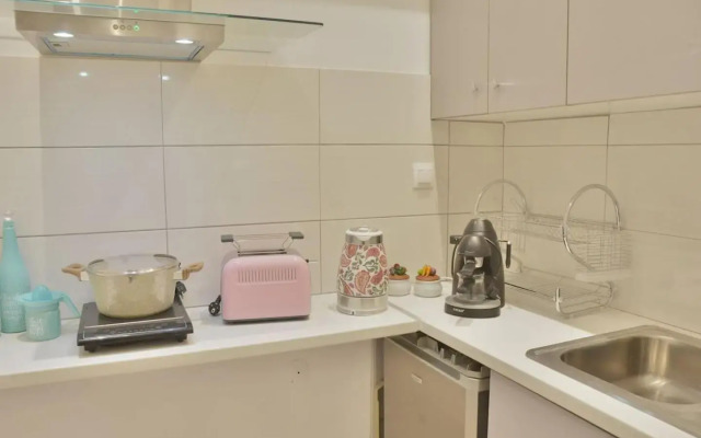 Athens historical center Love suite 2