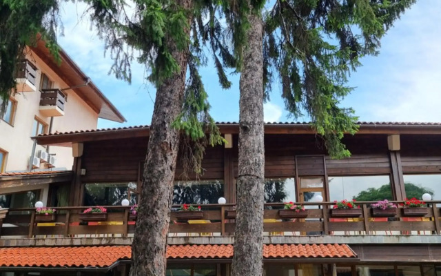 Hotel Pirin