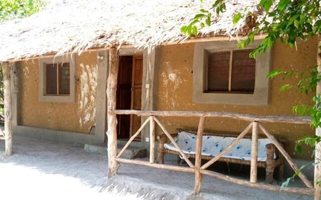 "room in B&B - Mida Creek Eco Camp Community Project,mida Creek Watamu Kilifi County"