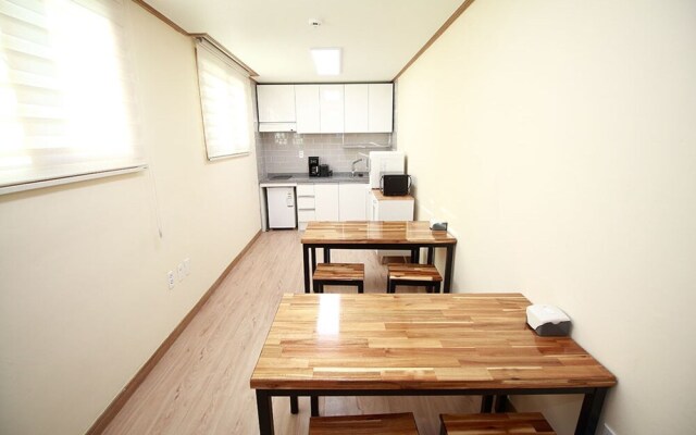 Busan Banggabangga Guest House