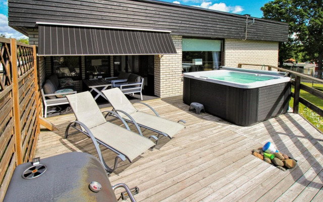 Nice Home in Lammhult With Jacuzzi, Wifi and 4 Bedrooms