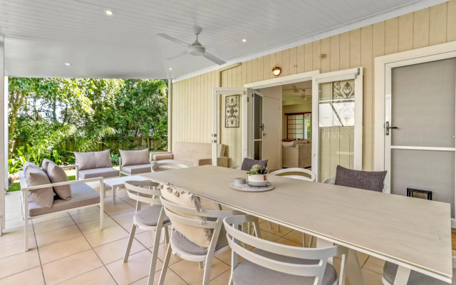 Peaceful Family Villa, Sunrise Beach