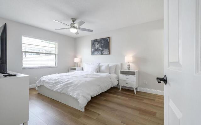 Newly Renovated Condo in Apollo Beach