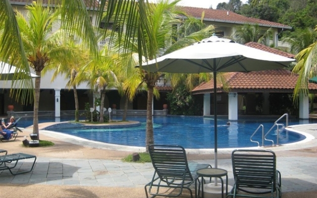 The Lanai Beach Resort