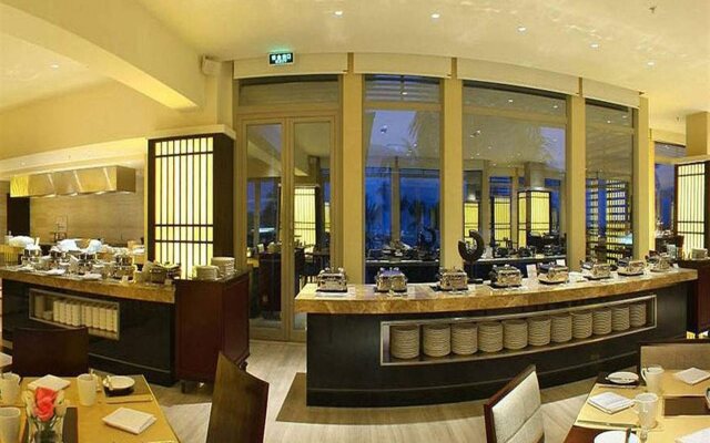 Le Meridien Shimei Bay Beach Resort & Spa