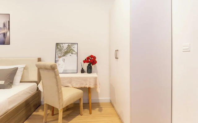 SOHO Premier Residence