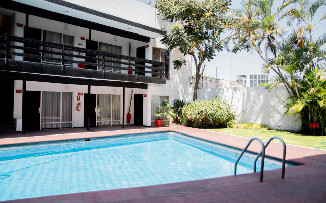 Hotel Expo Plaza Business and Family Guadalajara