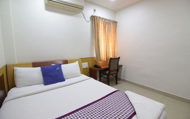 Hotel White Parrot