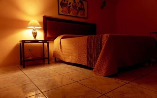 Hotel Del Sol