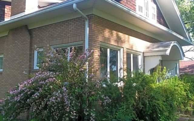 Harriott House, The Summer Room