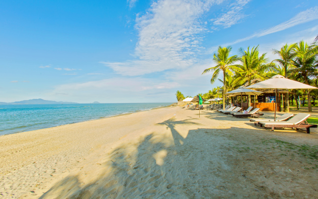 Hoi An Beach Resort