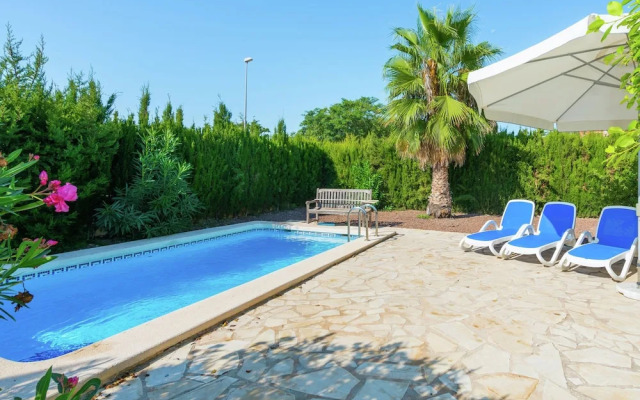 Modern Villa in Murcia With Swimming Pool