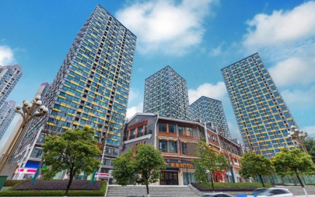 Doge Qiandu Four Seasons B&B (Guiyang Century City) – Outside – Guiyang