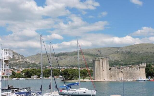 Hostel Marina Trogir