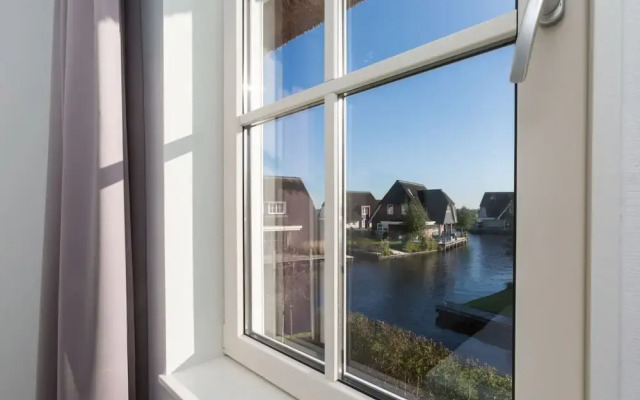 Stylish Villa by the Water