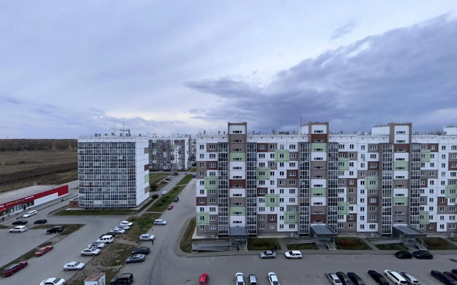 Апартаменты на улице Титова 254/1