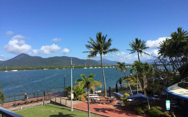 Cairns Private Apartments