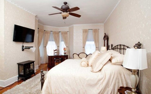 Abigail House Bed and Breakfast