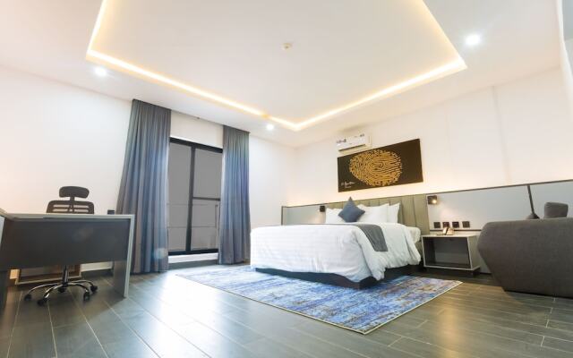 De Signature Tower Hotels & Suites