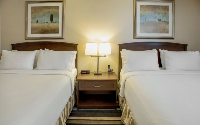 Holiday Inn Conference Center Edmonton South by IHG