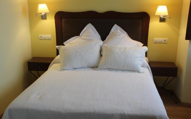 Casa De Aldea La Galea