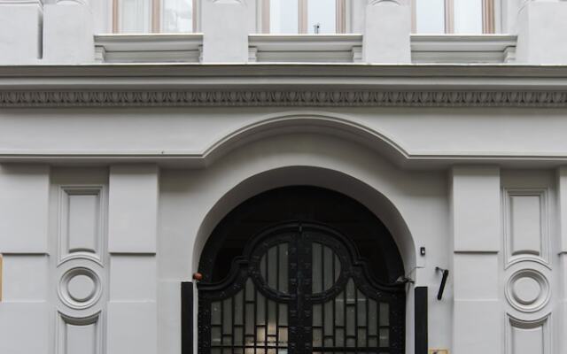 Paulay 7 Apartment II.