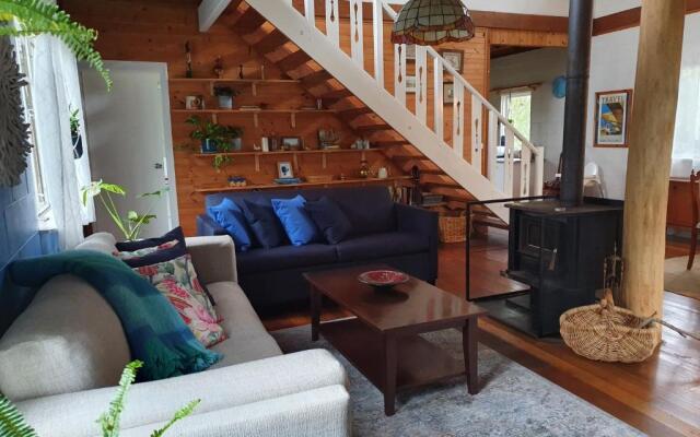 Spotted Gum Retreat at Mystery Bay