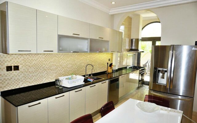 I am Signature Villa In Palm Jumeirah