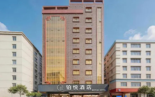 Bo Yue Hotel – Exterior – Zhaoqing