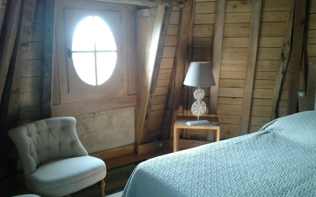 Château de Perreux, The Originals Collection