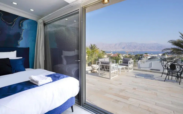 YalaRent Villa Enorma with Private Pool