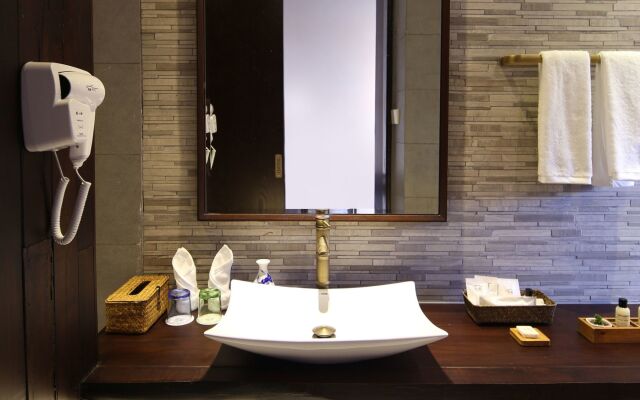 Tongxiang Wuzhen Yuexiang Inn