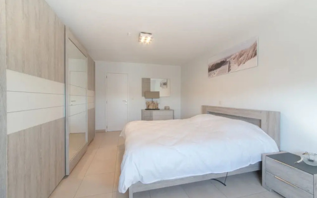 Belle Rose II De Haan