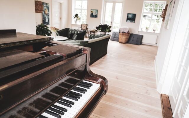 Lehnshøj Bed & Breakfast