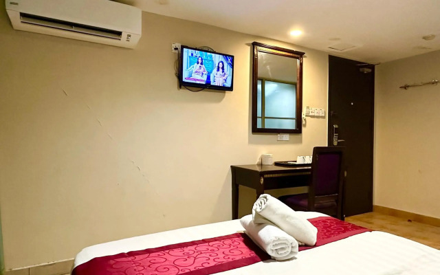 Valley Hotel