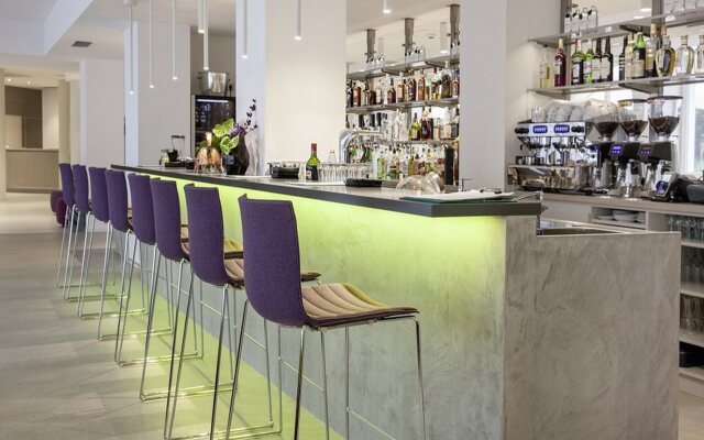 Hotel Indigo Düsseldorf - Victoriaplatz by IHG