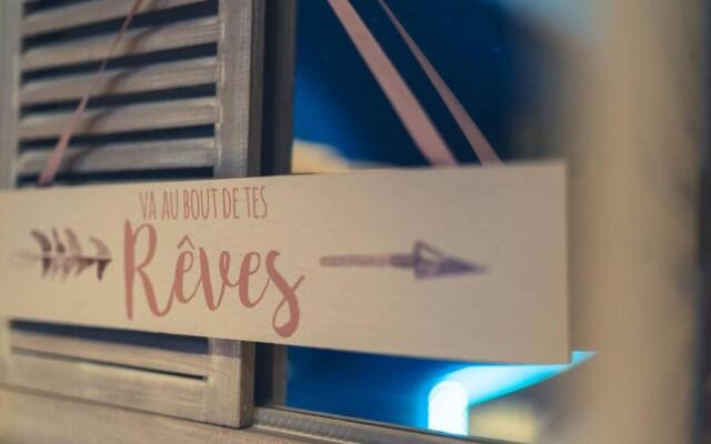 Mon Nid d'Amour - Jacuzzi Privatif - Centre Ville du Mans