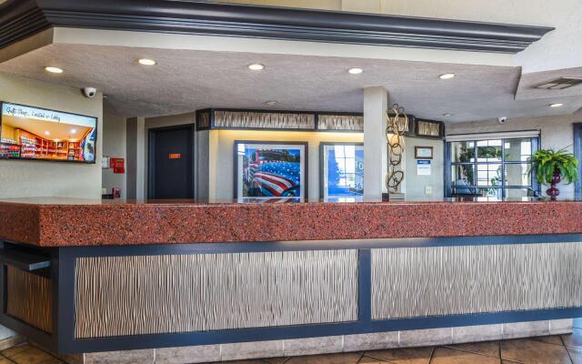 Best Western Desert Villa Inn
