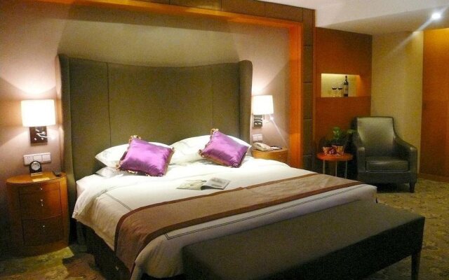 Bayside Plaza Hotel