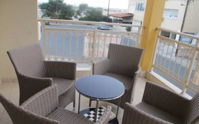 St. Mamas Hotel Apartments
