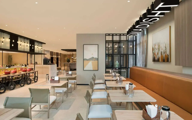 Ibis Mumbai Bkc