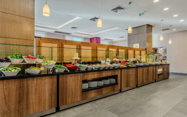 Ramada Plaza by Wyndham Izmir