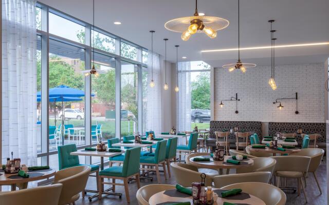 Holiday Inn Cleveland Clinic by IHG