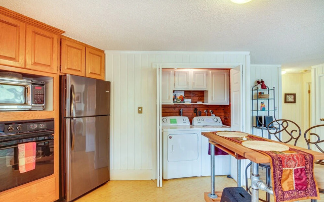 'house in the Pines' Pagosa Springs Home w/ Deck!