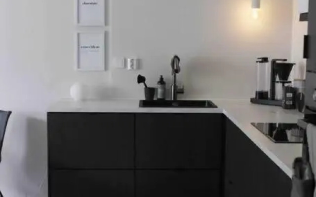 Lovely two room unit with free parking